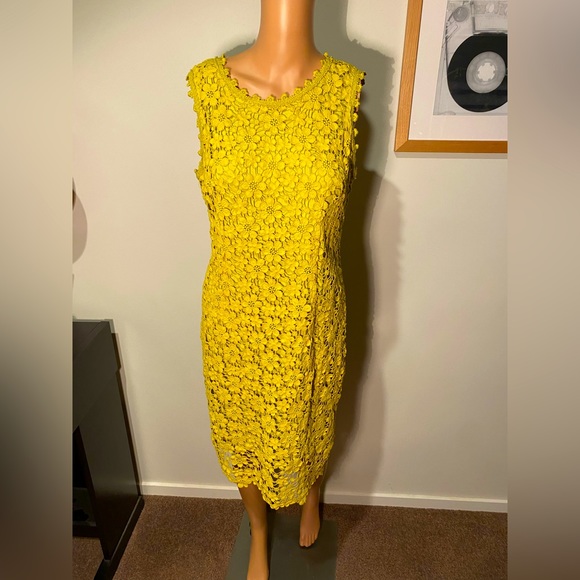 Moss & Spy Dresses & Skirts - Moss & Spy Womens Lime Cotton Lace Sleeveless Dress Size 12